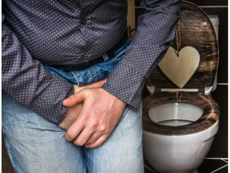 изпускане на урина при мъжете